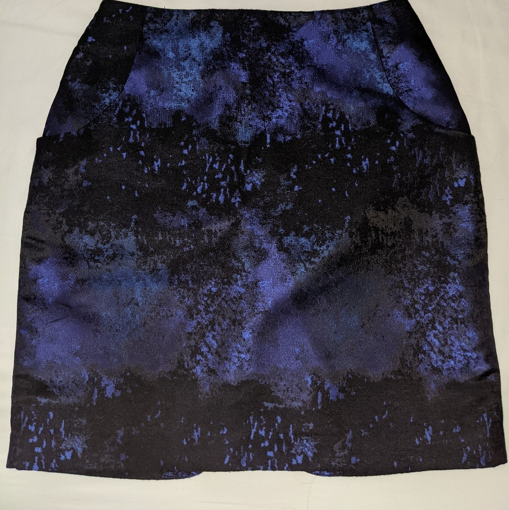 Multi color blue and black mini pencil skirt, H&M, size 6, like new,with pockets